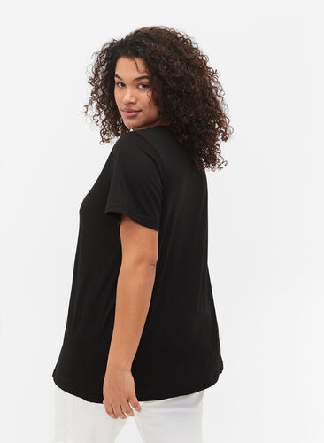 Zizzi 	 Short sleeve cotton t-shirt with print, Black W. Love , Model image number 1