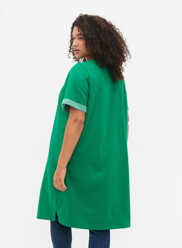 Zizzi Sweater dress with short sleeves and slits, Jolly Green, Model image number 1