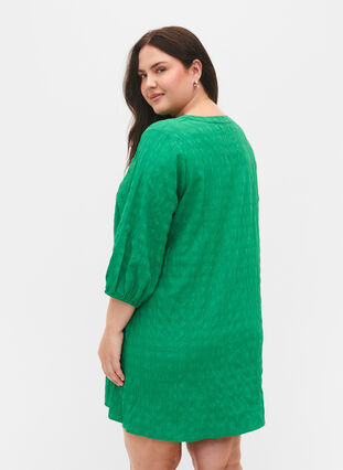 Zizzi Textured tunic with 3/4 sleeves, Jolly Green, Model image number 1