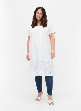 Zizzi Short-sleeved cotton dress with broderie anglaise, Bright White, Model image number 2