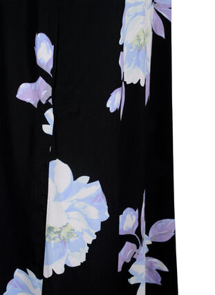 Zizzi Wiskozowa sukienka w kwiaty z krótkimi rekawami, Black Big Flower AOP, Packshot image number 3