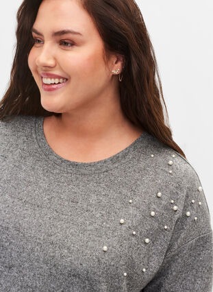 Zizzi Long-sleeved top with pearl detail, Medium Grey Melange, Model image number 2