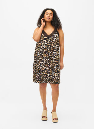 Zizzi Sukienka na ramiaczkach z wiskozy z koronka, Leopard, Model image number 2