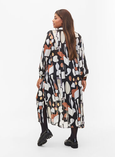 Zizzi Printed shirt dress with smock, Graphic AOP, Model image number 1