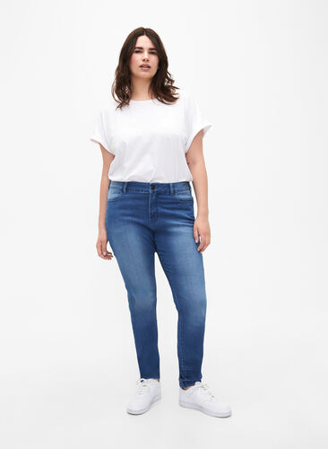 Zizzi Jeansy Viona z regularnym stanem, Light Blue, Model image number 0