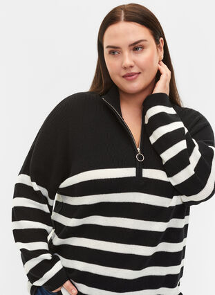 Zizzi Knitted jumper with high collar, Black w.Cloud Dancer, Model image number 2