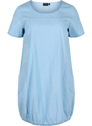 Zizzi Short-sleeved denim dress with pockets, Light blue denim, Packshot image number 0