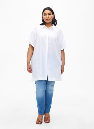 Zizzi Dluga koszula z wiskozy z krótkimi rekawami, Bright White, Model image number 2