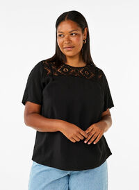 Bluzka z wiskozy z krótkim rekawem i koronkowymi detalami, Black, Model