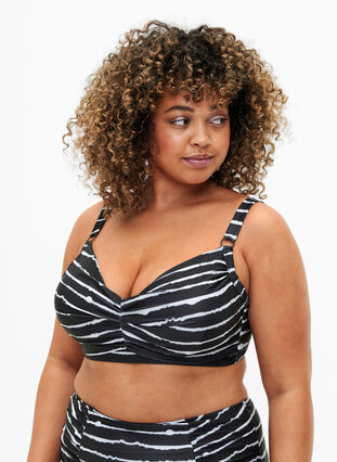 Zizzi Biustonosz bikini z nadrukiem i fiszbinami, Black White Stripe, Model image number 0