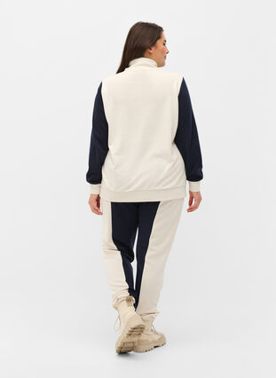 Zizzi Colour-block sweatpants, Night Sky/Off White, Model image number 1