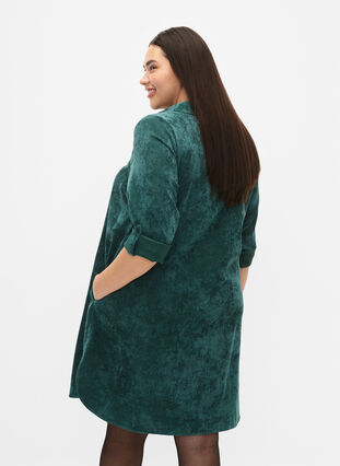 Zizzi Aksamitna sukienka z 3/4-length rekawami i guzikami, Deep Teal, Model image number 1