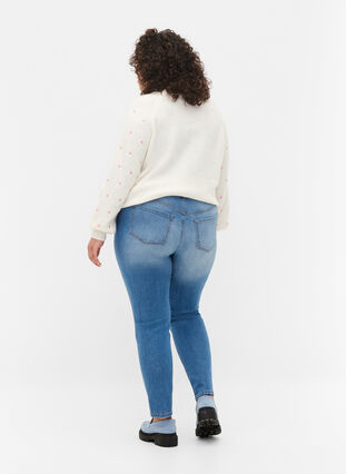 Zizzi Emily jeans with slim fit and normal waist, Blue denim, Model image number 1