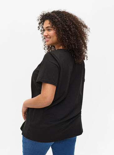 Zizzi Short-sleeved t-shirt with cotton details, Black, Model image number 1