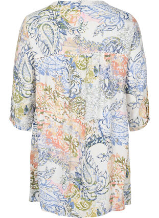 Zizzi 	 Printed viscose tunic with 3/4 sleeves, White Paisley AOP, Packshot image number 1