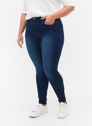 Zizzi Super waskie jeansy Amy z wysokim stanem, Blue Denim, Model image number 2