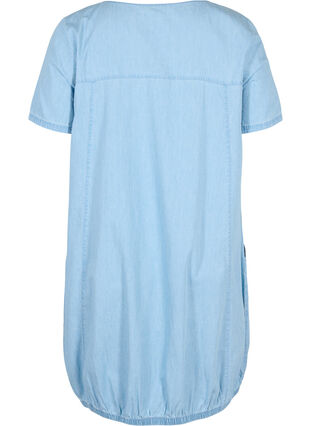 Zizzi Short-sleeved denim dress with pockets, Light blue denim, Packshot image number 1