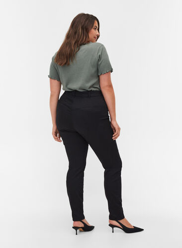 Zizzi Super high-waisted Bea jeans, Black, Model image number 1