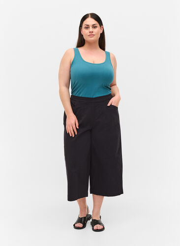 Zizzi Luzne bawelniane spodnie culotte, Black, Model image number 0