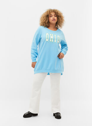 Zizzi Long sweatshirt with text print, Baltic Sea, Model image number 2