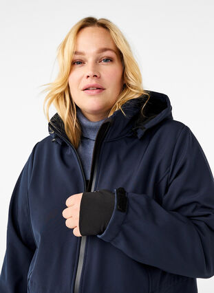 Zizzi Kurtka softshell z odpinanym kapturem, Night Sky, Model image number 2