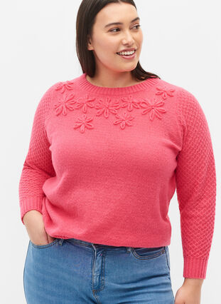 Zizzi Knitted jumper with flower details, Hot Pink, Model image number 2