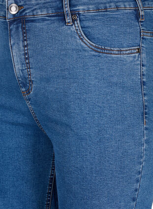 Zizzi Obcisle szorty jeansowe z wysokim stanem, Blue Denim, Packshot image number 2