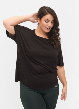 Zizzi Training t-shirt in viscose with round neckline, Black, Model image number 0