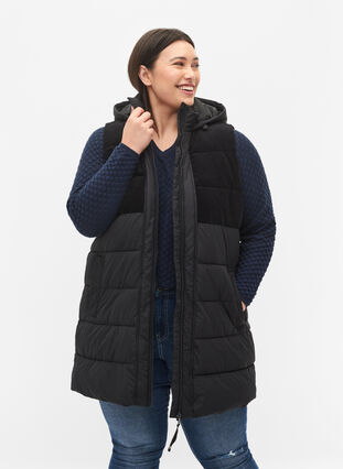 Zizzi Long vest with hood and zip, Black, Model image number 0