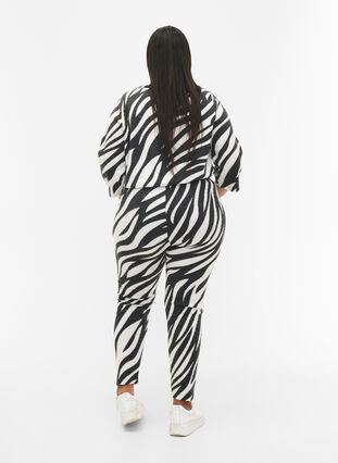 Zizzi Legginsy z motywem zebry, White Zebra, Model image number 1