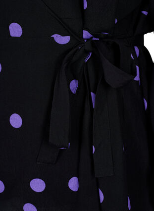 Zizzi Kopertowa bluzka z wiskozy w kropki, Black w. Purple Dot, Packshot image number 3