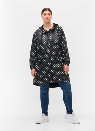 Zizzi Hooded polka dot rain jacket, Black W/White Dot, Model image number 2