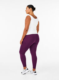 Legginsy basic z wiskozy, Potent Purple, Model