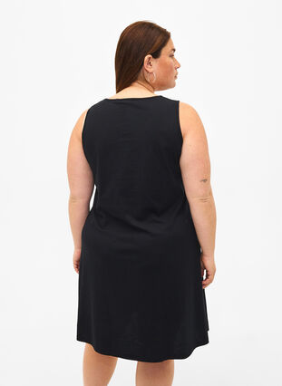 Zizzi Trapezowa sukienka z bawelny bez rekawów, Black W. Summer, Model image number 1