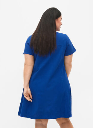 Zizzi Short-sleeved cotton dress, Surf the web, Model image number 1