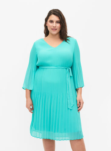 Zizzi Pleated dress with 3/4 sleeves, Turquoise, Model image number 0