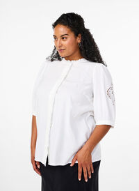 Bluzka koszulowa z marszczeniami i haftem angielskim, Bright White, Model