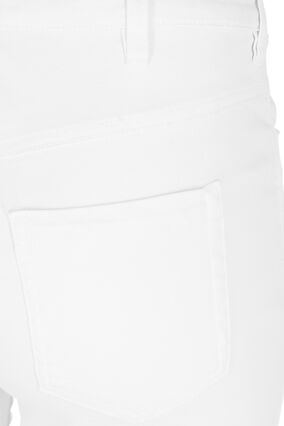 Zizzi Amy capri jeans z wysokim stanem i bardzo dopasowanym krojem, Bright White, Packshot image number 3