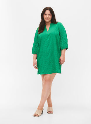 Zizzi Textured tunic with 3/4 sleeves, Jolly Green, Model image number 2