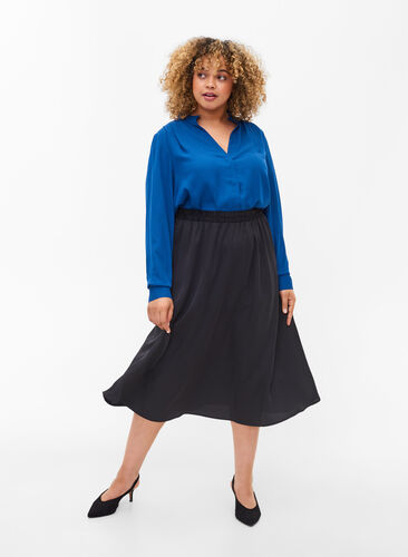 Zizzi 	 Loose-fitting midi skirt, Black, Model image number 0