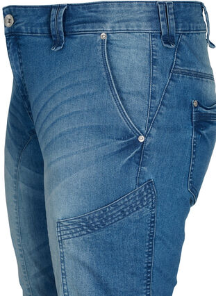 Zizzi Waskie jeansy capri z kieszeniami, Light blue denim, Packshot image number 2