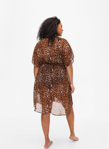 Zizzi Plazowe kimono z nadrukiem, Leopard, Model image number 1