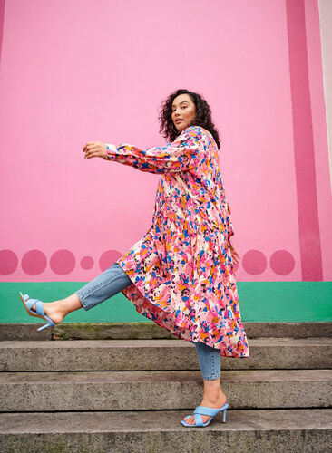 Zizzi Long-sleeved viscose midi dress with print, Rosebloom GraphicAOP, Image image number 0