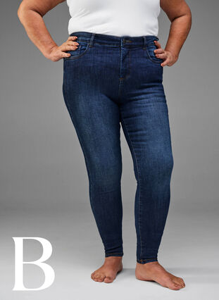 Zizzi Super slim jeans with high waist, Dark Blue, Model image number 4