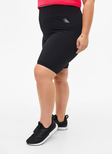 Zizzi Obcisle szorty sportowe z kieszenia, Black, Model image number 0