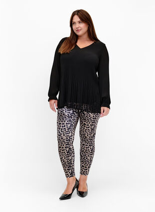 Zizzi Welurowe legginsy z nadrukiem w panterke, Leopard, Model image number 2