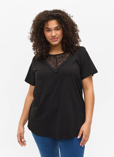 Zizzi Short-sleeved t-shirt with cotton details, Black, Model image number 0