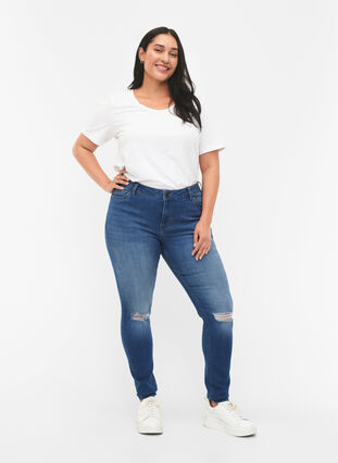 Zizzi Bardzo waskie jeansy Sanna z przetarciami, Blue denim, Model image number 0