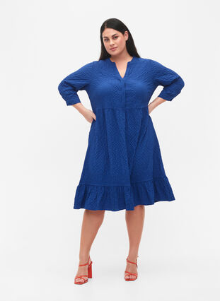 Zizzi  Plain midi dress with 3/4 sleeves, True blue, Model image number 2