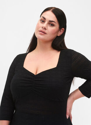 Zizzi Dopasowana bluzka z falbanami, Black, Model image number 2